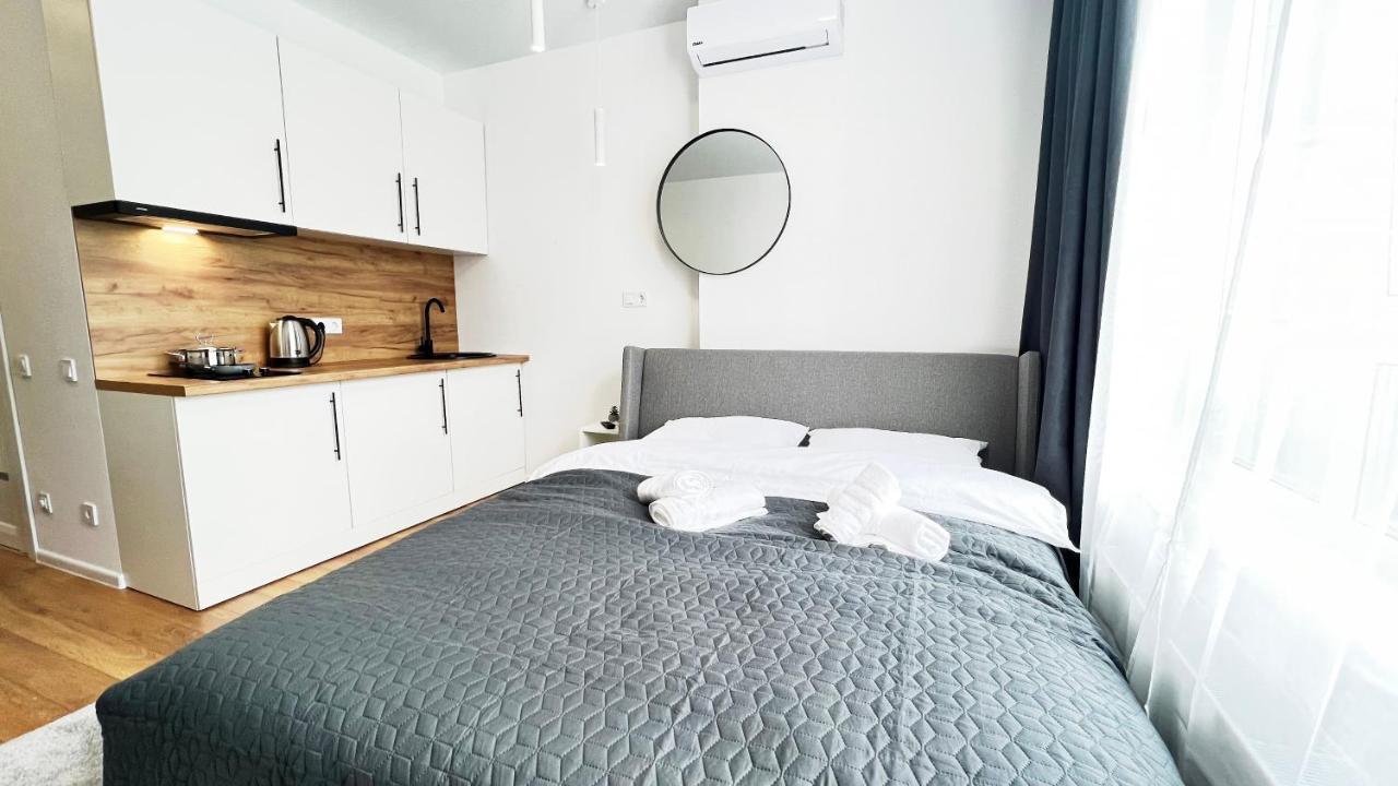 Appartement Cube House à Kiev Extérieur photo